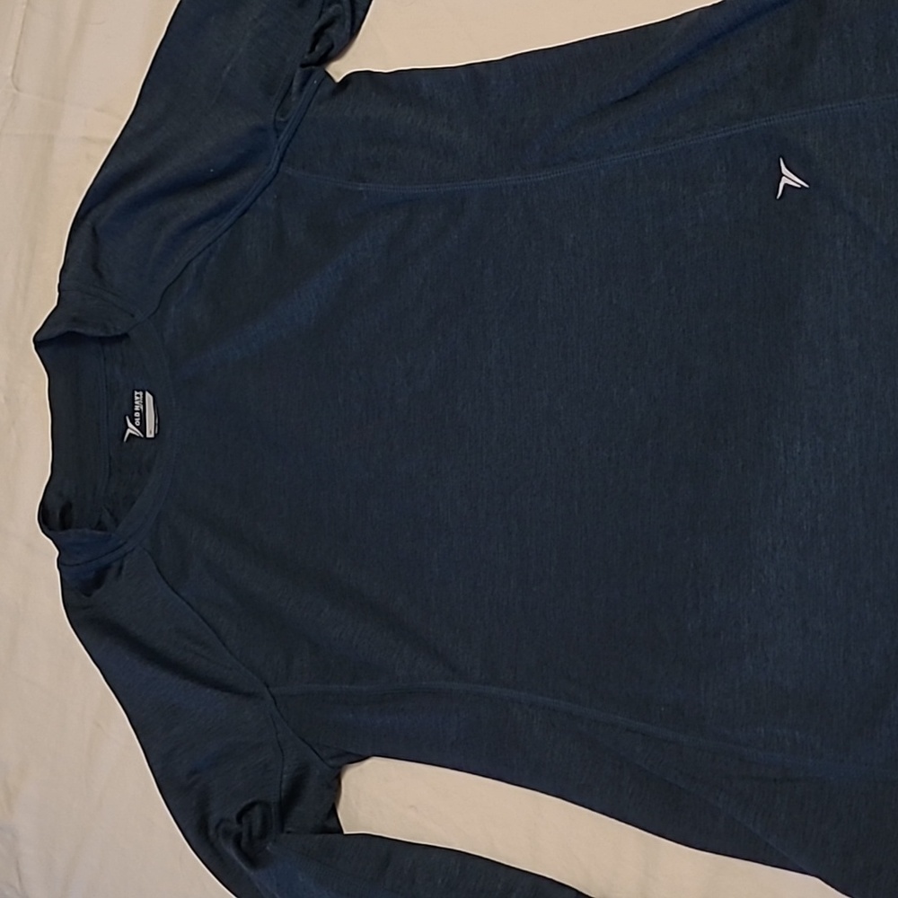 Old Navy Medium L/S Active Top